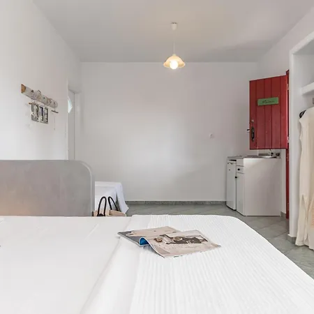 Palatiana Agriturismo-philoxenia 아파트 *